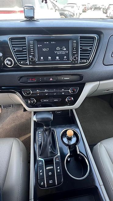 зеркало заднего вида тойота: Kia Carnival: 2020 г., 2.2 л, Автомат, Дизель, Минивэн — 7