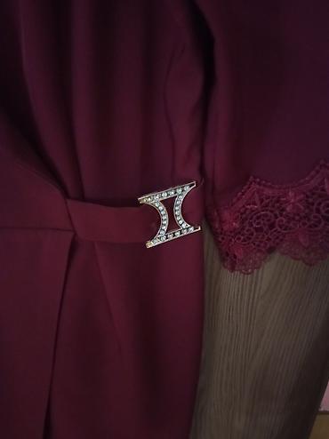 Qadın geyimləri: Bordo rəngdə zərif qadın paltarı - Dizayn: Blazer tipli üst hissə — 4