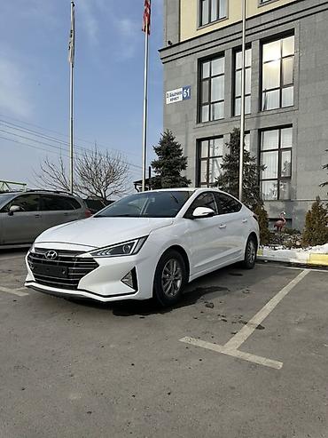 Hyundai: Hyundai Elantra: 2019 г., 1.6 л, Газ, Седан — 1