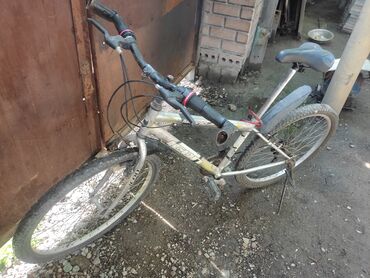 велосипед lamborghini: Велосипед спортивный в идеальном состоянии размер колёс 26 сделанный