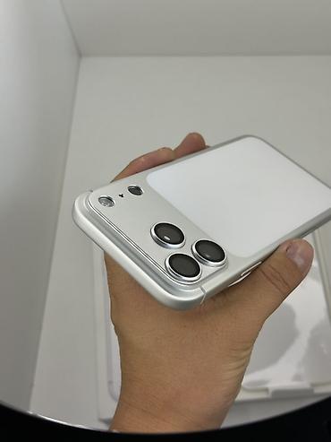 яндекс станция 2 бишкек: IPhone 17 Pro Max, Колдонулган, 256 ГБ, Күмүш, Кабель, Куту, 100 % — 8