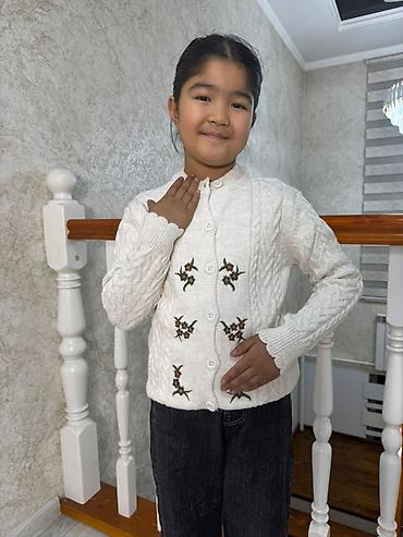 Школьная форма: Школьная форма, цвет - Белый, Новый — 1