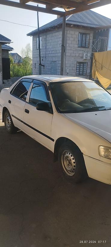 копейка 2101: Toyota Corolla: 2000 г., Седан — 2