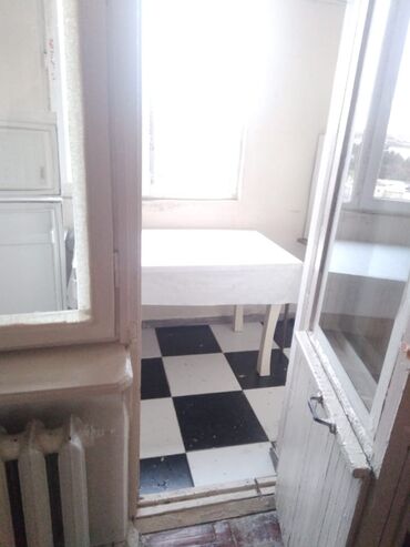 Uzunmüddətli kirayə mənzillər: KİRAYƏ VERİLİR. Bakixanov (Razin),1 otaq-2 otaqa — 3