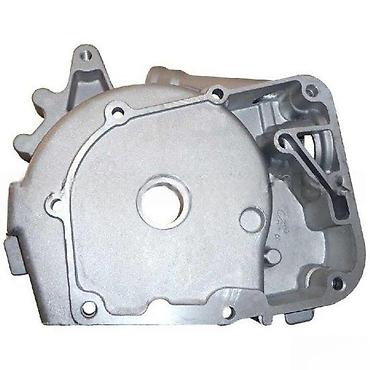 adapter za uljnu pumpu insignia: Poklopac pumpe za ulje – prednja/aluminijumska kućišta - Materijal — 1