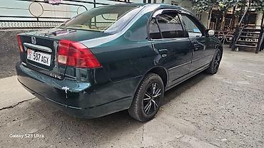 сколько стоит гибридная машина: Honda Civic: 2002 г., Автомат, Бензин, Седан — 9