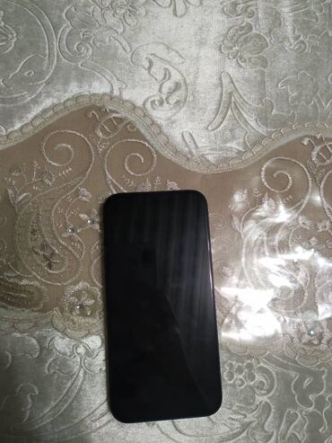 Apple iPhone: IPhone 14, 128 ГБ, Черный, 88 %
