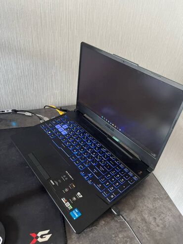 компьютер клуб: Ноутбук, Asus, 8 ГБ ОЭТ, Intel Core i5, Колдонулган, Татаал эмес тапшырмалар үчүн, эс тутум NVMe SSD