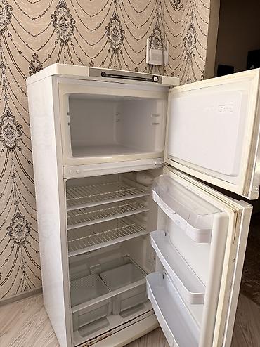 Soyuducular: İşlənmiş 2 qapılı Indesit Soyuducu Satılır, rəng - Ağ — 3