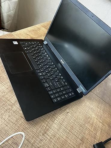 Acer noutbuk Səliqəli istifadə olunub, 7-8 ay əvvəl 900 AZN-ə alınıb