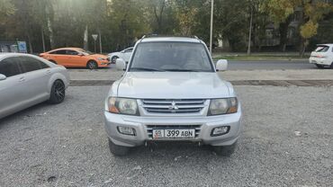 минивэн тойота 7 мест левый руль цена: Mitsubishi Montero: 2003 г., Автомат, Внедорожник