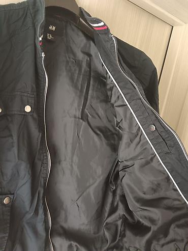 aksa: H&M muška jakna – veličina EUR 50 / US 40R / CA 40R / CN 175/100 — 1