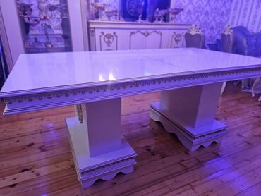 стеклянный кухонный стол: Гостиный стол, Б/у, Раскладной, Прямоугольный стол