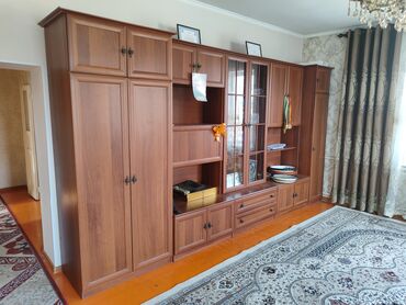 стол с полкой: Гарнитур для зала, Дерево