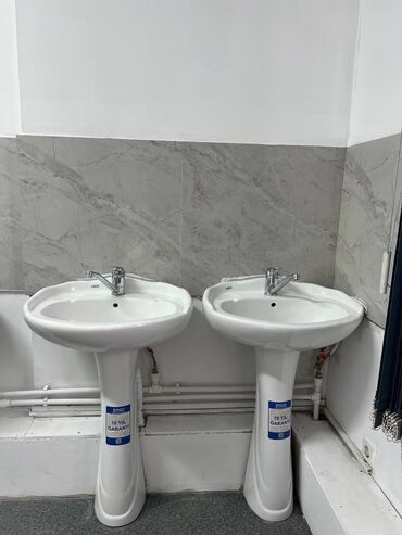 Посуточная аренда комнат: 300 м², С мебелью — 12