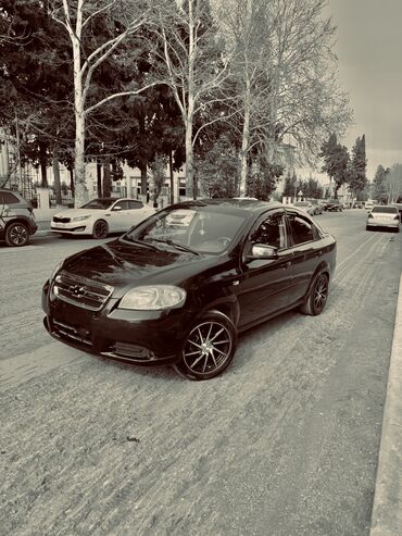 chevrolet epica nece masindi: Chevrolet Aveo: 1.4 l | 2010 il 250000 km Sedan