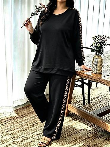 Kompleti: 10. Komplet za punije
2XL 3XL 4XL 
Cena : 3.600 dinara H — 2