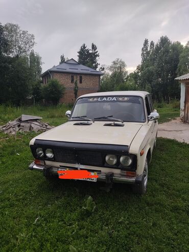 мерседес талас: Автомобиль ВАЗ-2106 бежевого цвета. Автомобиль оснащён чёрным