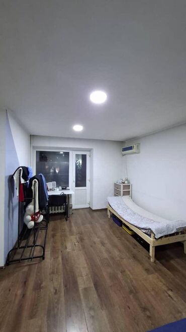 Продажа квартир: 1 комната, 30 м², Хрущевка, 4 этаж, Косметический ремонт