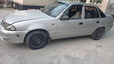 не рабочий газ 53: Chevrolet Nexia: 2003 г., Механика, Бензин, Седан — 4