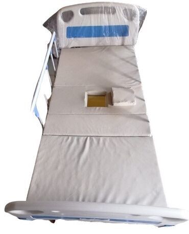 Медицинская мебель: Медицинская кровать кардио с санитарным оснащением Кровать с