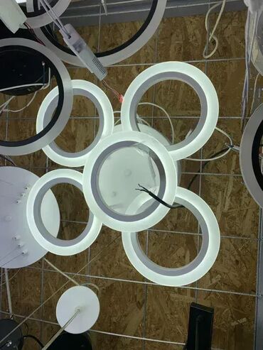 Stilski lusteri: Led luster garancija 2 godine, promena boje svetla od na lalafo.rs — 8 Stilski lusteri: Led luster garancija 2 godine, promena boje svetla od — 8