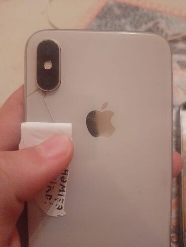 Apple iPhone: IPhone X, 64 GB, Gümüşü, Simsiz şarj, Face ID
