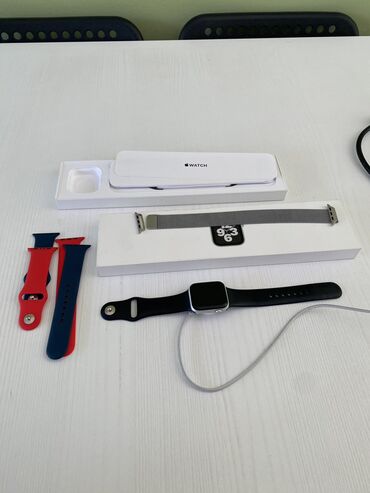 зарядка mi band: Срочно! Apple Watch SE 40mm (акб 100%) В комплекте беспроводная