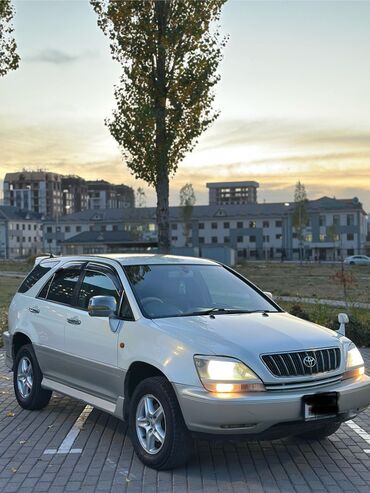 моторы ист: Toyota Harrier: 2002 г., 3 л, Автомат, Газ, Кроссовер