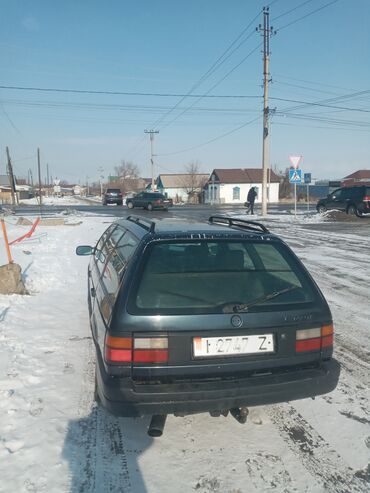 Volkswagen: Volkswagen Passat: 1990 г., 1.8 л, Механика, Бензин, Универсал