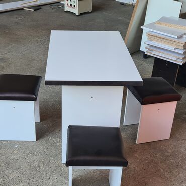 детские столы и стулья: Комплект стол и стулья Новый