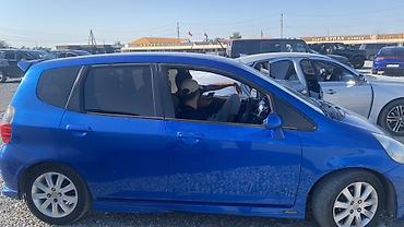 российский номер фит: Honda Fit: 2003 г., 1.5 л, Автомат, Хэтчбэк — 4