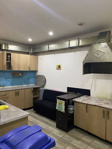 Restoran, kafelər: Nərimanov rayonu,qənclik metrosunun yaxınlığında, 8 otağlı 200 kv.m — 4