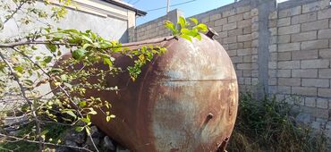 Digər tikinti materialları: Samaxida. qalın spirt cən olub. 16 tondur. Metal silindrik