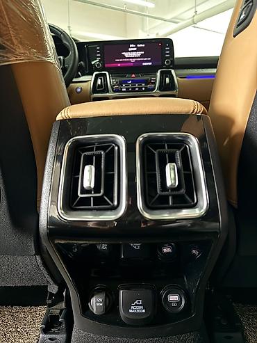 Kia: Kia Sorento: 2020 г. — 17