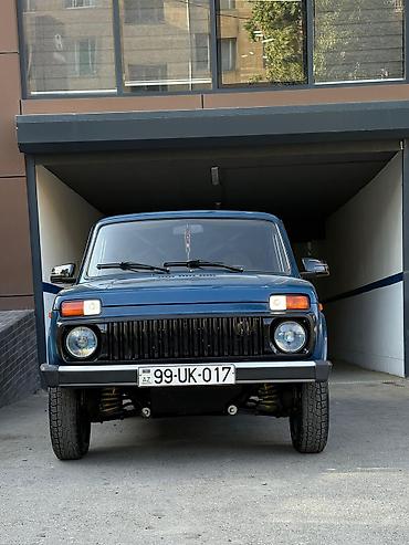 niva qapısı: VAZ (LADA) 4x4 Niva: 1.7 l | 2015 il Ofrouder/SUV — 10