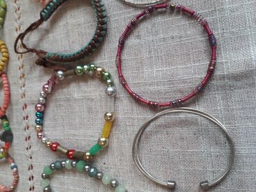 Наборы украшений: БИЖУТЕРИЯ из Германии, недорого: серьги, браслеты, подвески, ожерелья at lalafo.kg — 13 Наборы украшений: БИЖУТЕРИЯ из Германии, недорого: серьги, браслеты, подвески, ожерелья — 13