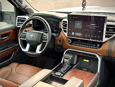 бампер на ешку: Toyota Тундра: 2022 г., 3.5 л, Автомат, Бензин, Пикап — 7