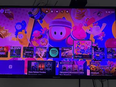 Xbox One: Игровая консоль Xbox One S (белая) Комплектация: - Консоль Xbox One S — 4