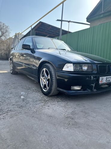 BMW: BMW 3 series: 1993 г., 1.8 л, Механика, Бензин, Седан