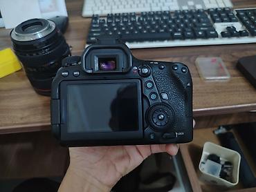 ikinci el video kamera: Canon 6d mark 2 body satılır sıfırdan özümde olun kutusuda var tek — 1