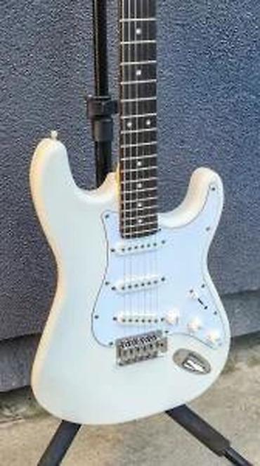 Gitare: HARLEY BENTON ST-20 WH | . Slanje po dogovoru ili lično — 17