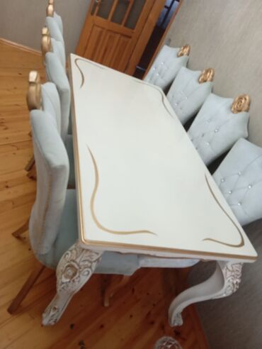Masalar: Qonaq otağı üçün, İşlənmiş, Açılan, Kvadrat masa, 8 stul