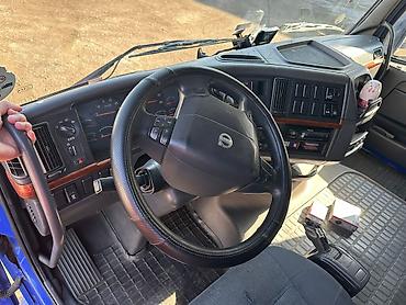 вольва fh 2009: Тягач, Volvo, 2011 г., Шторный — 3