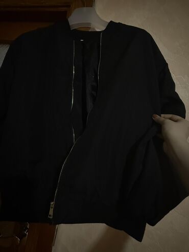 Kurtkalar: Unisex bomber gödəkçə - Model: oversize bomber - Rənglər: qara - — 5