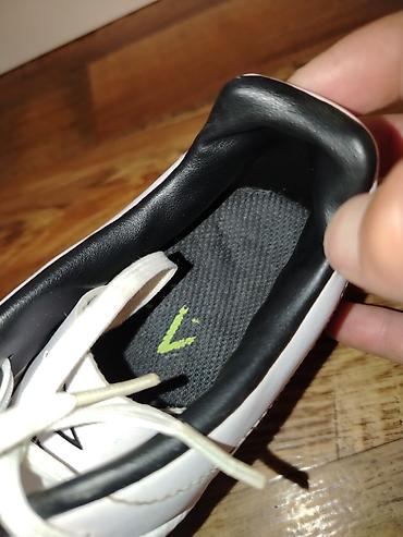 Patike: Patike za fudbal UMBRO br 38 su u odlicnom stanju sa sitnim tragovima — 11