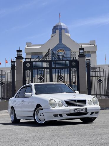 Mercedes-Benz: Mercedes-Benz E-Class: 2000 г., 3.2 л, Автомат, Бензин, Седан
