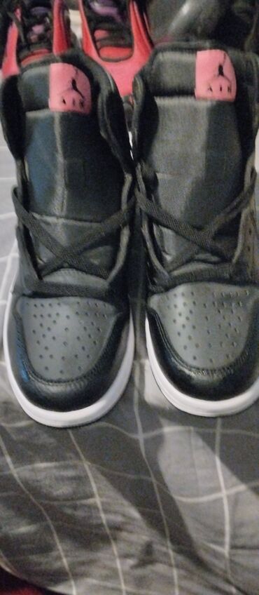 Women's Sneakers and athletic shoes: Nike, 43, bоја - Crna — 12