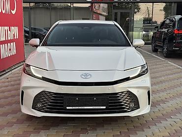 потолок на камри: Toyota Camry: 2026 г., 2.5 л, Вариатор, Гибрид, Седан — 2