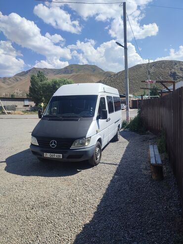 фит радиотор: Mercedes-Benz Спринтер: 2002 г., 2.2 л, Механика, Дизель, Бус